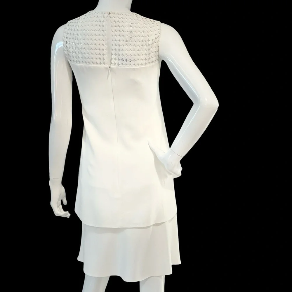 AKRIS Punto White Embroidered Dress NWOT Size 4 - Picture 6 of 16